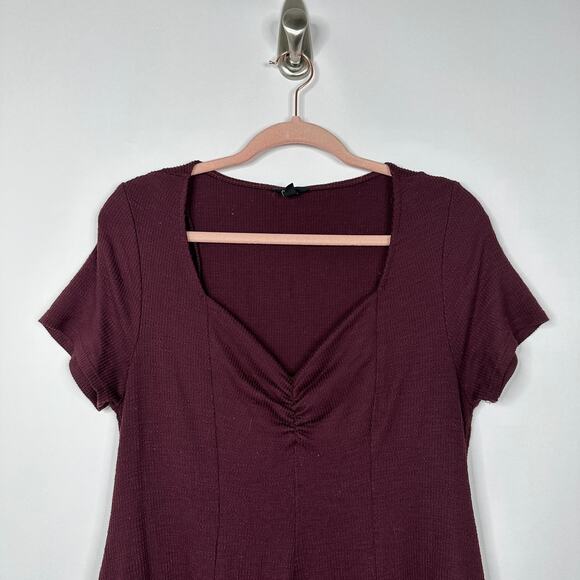 2/$30 Torrid Mini Slub Rib Fluted Dress M/L Winetasting Ruched Sweetheart #7569 - Picture 7 of 16